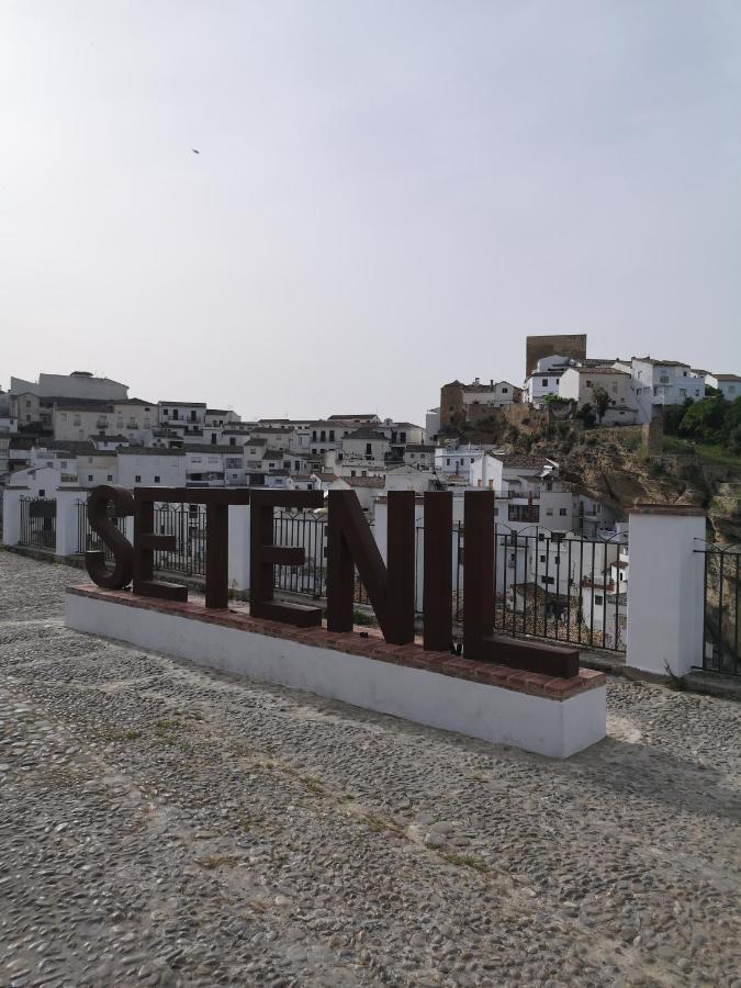 Apartamento El Carmen Setenil De Las Bodegas エクステリア 写真